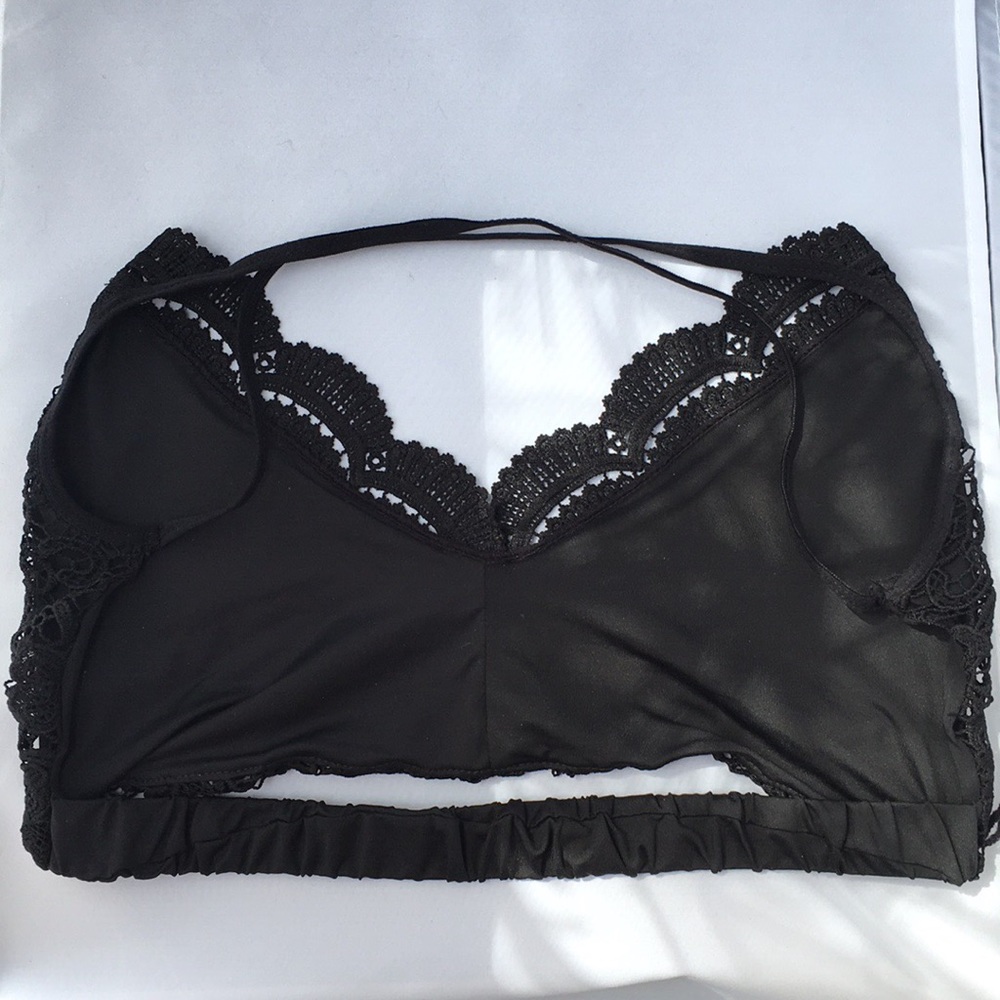 New! Sexy Black Lace Bralette - Picture 7 of 8